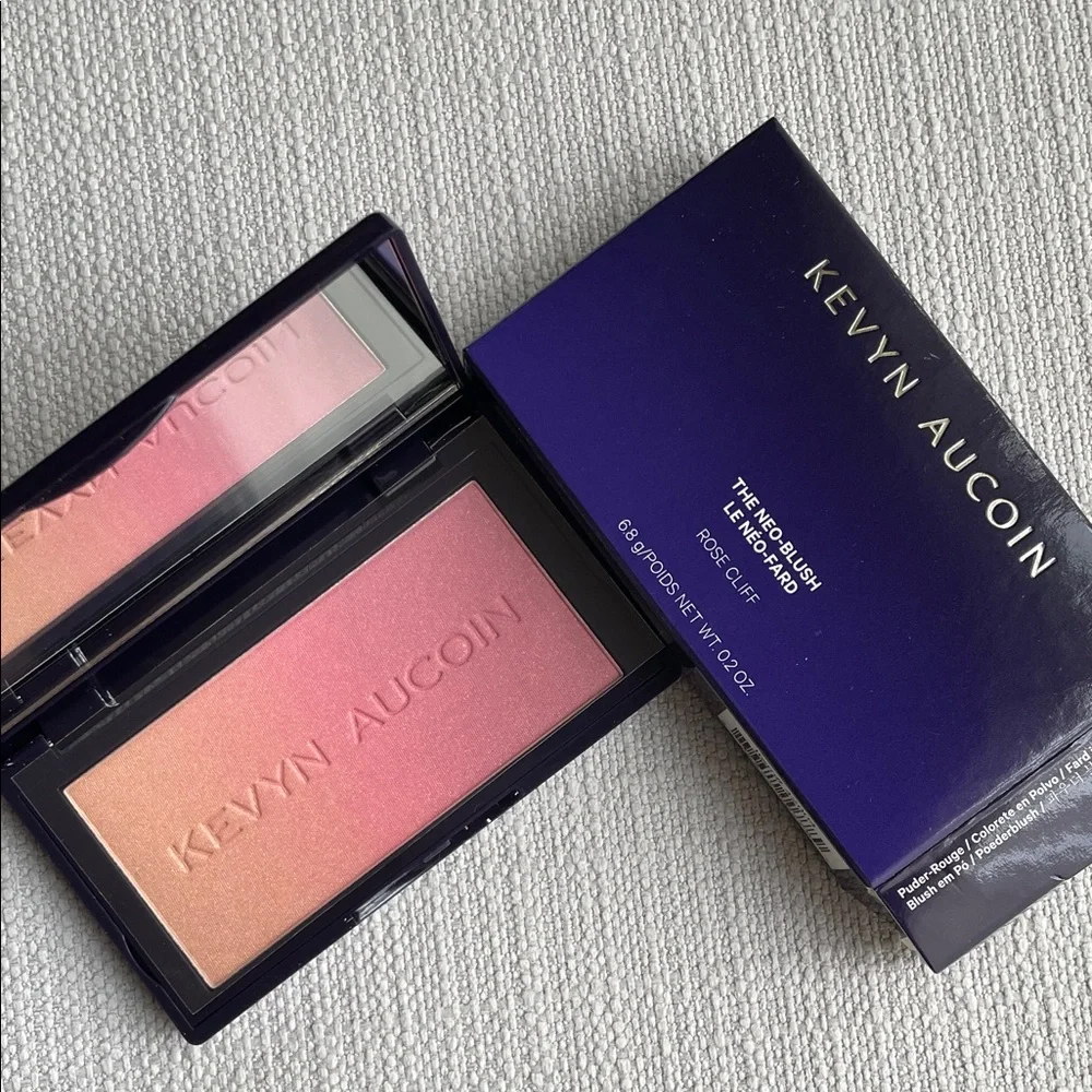 Kevyn Aucoin brand new